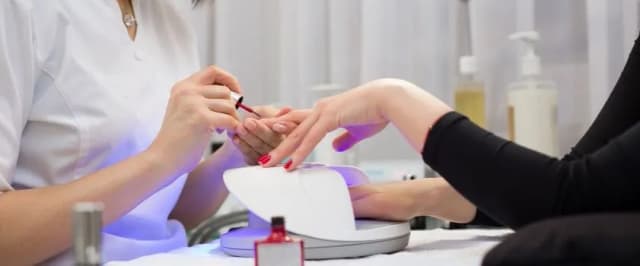 Czy Flexy Gel uczula? Dowiedz się, jak uniknąć alergii na kosmetyk Czy Flexy Gel uczula? Dowiedz się, jak uniknąć alergii na kosmetyk