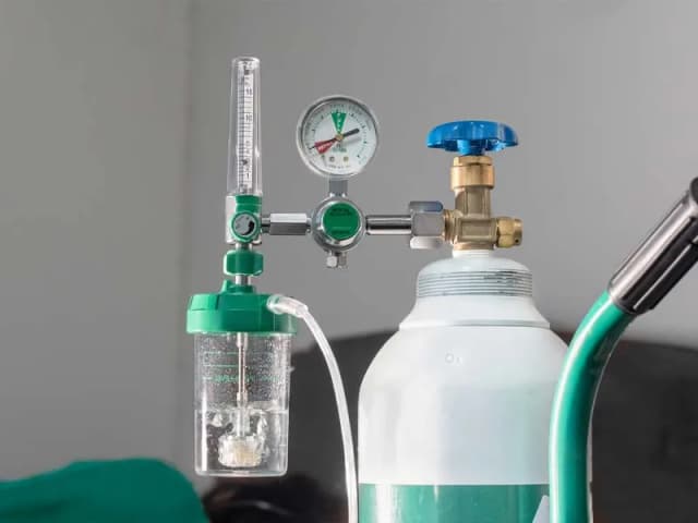 Kto może kupić tlen medyczny? Sprawdź wymagania i ograniczenia Kto może kupić tlen medyczny? Sprawdź wymagania i ograniczenia