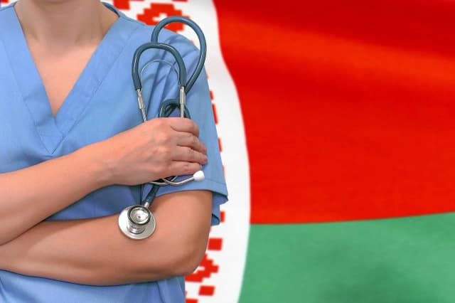 Czy opiekun medyczny może szczepić? Fakty, które musisz znać Czy opiekun medyczny może szczepić? Fakty, które musisz znać