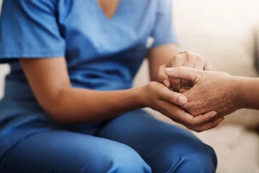 Kim jest opiekun medyczny i jakie ma obowiązki w Polsce? Kim jest opiekun medyczny i jakie ma obowiązki w Polsce?