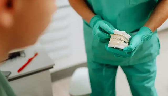 Jakie obowiązki ma technik medyczny i co naprawdę robi w pracy Jakie obowiązki ma technik medyczny i co naprawdę robi w pracy