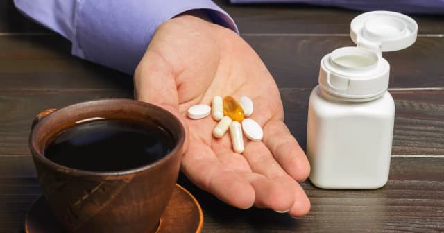 Czy leki można brać na czczo? Oto, co musisz wiedzieć, aby nie zaszkodzić Czy leki można brać na czczo? Oto, co musisz wiedzieć, aby nie zaszkodzić