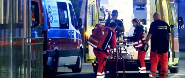 Czy ratownik medyczny jest funkcjonariuszem publicznym? Oto prawda o ochronie prawnej Czy ratownik medyczny jest funkcjonariuszem publicznym? Oto prawda o ochronie prawnej